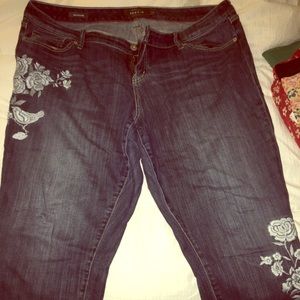 Torrid embroidered jeans
